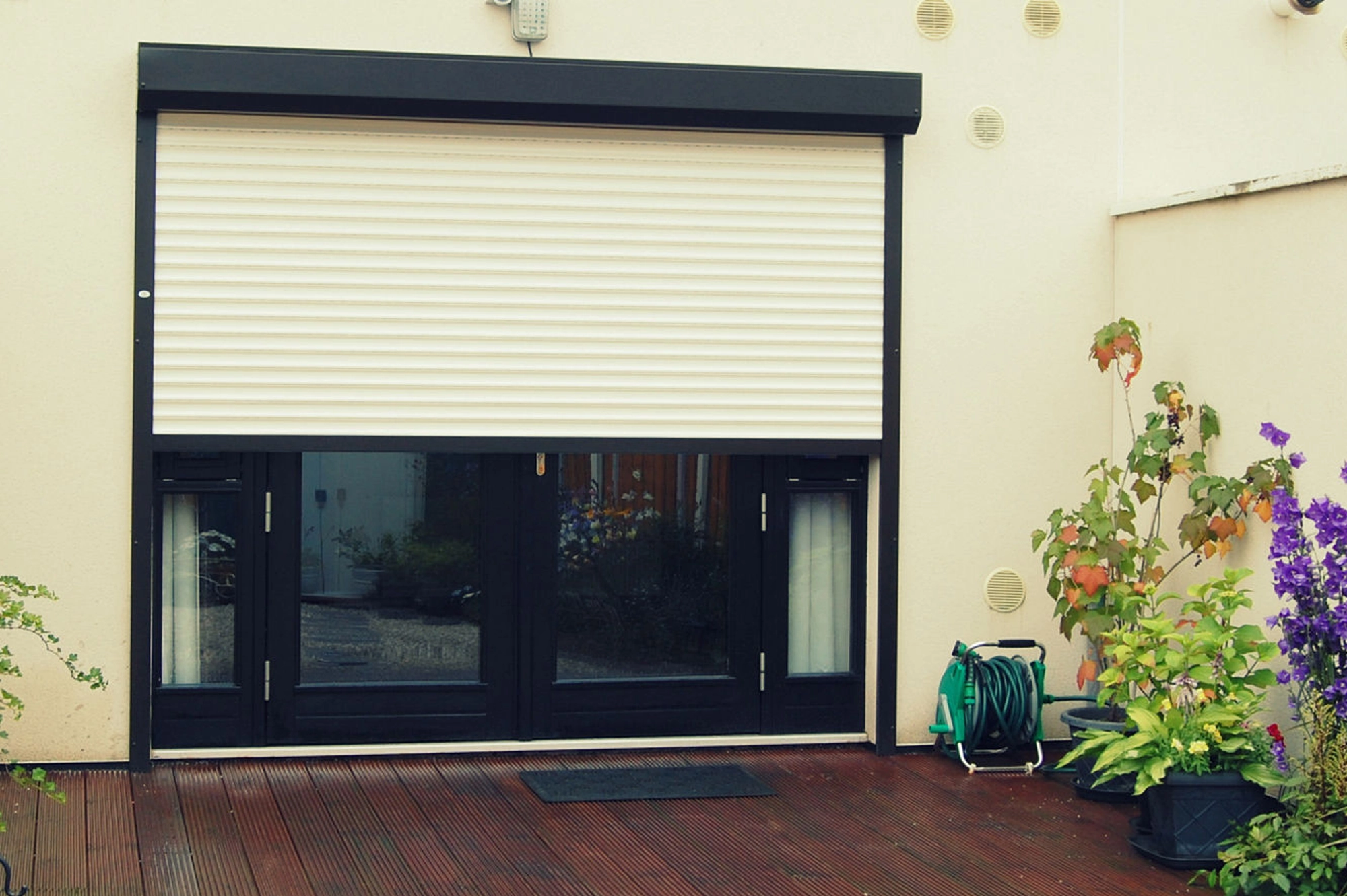 Insulated Galvanized Electric Roller Shutter2
